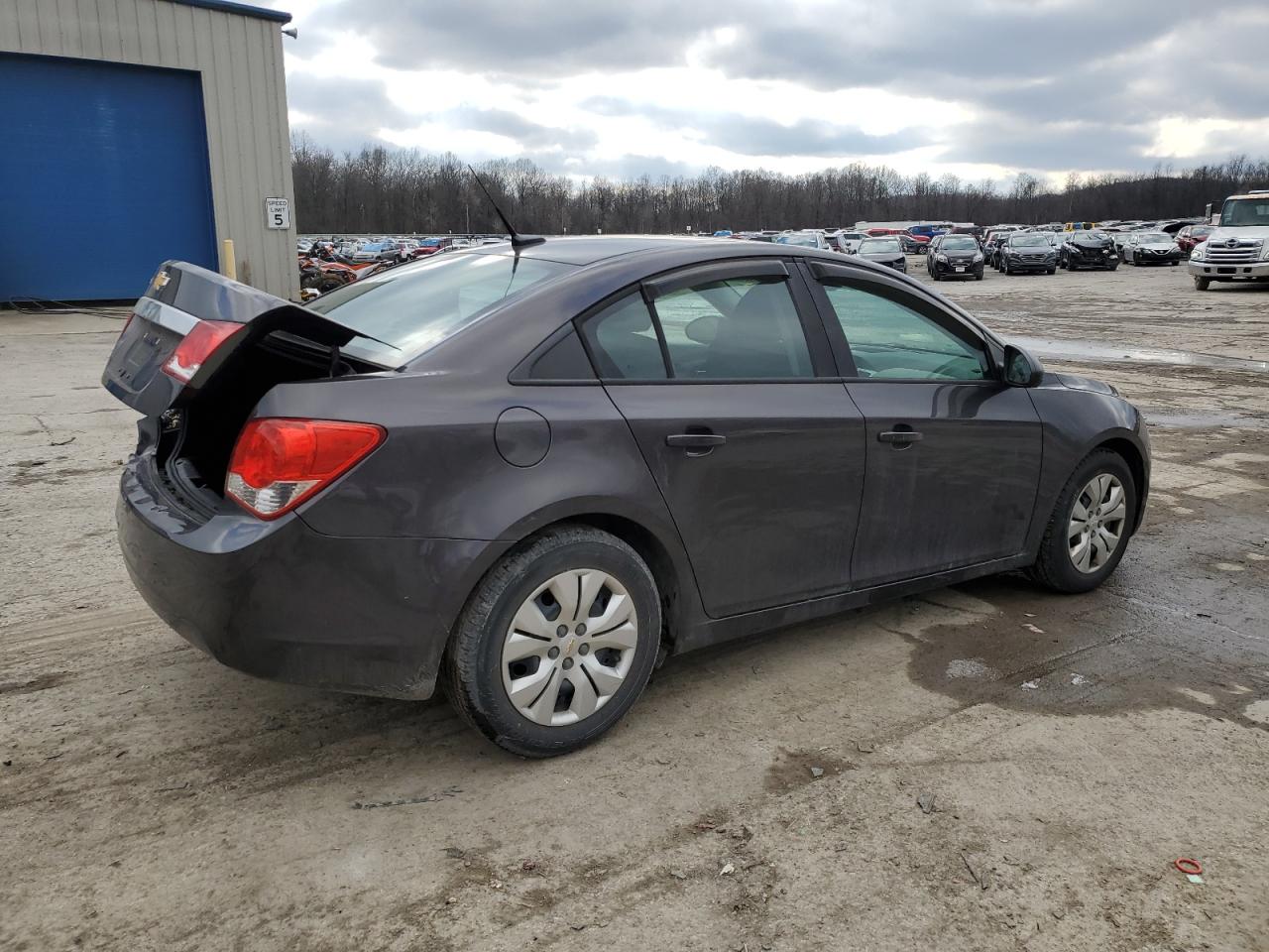 2014 Chevrolet Cruze - Image 3