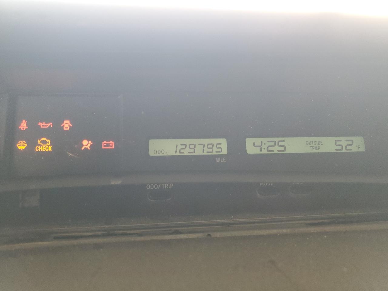 2000 Toyota Avalon - Image 9