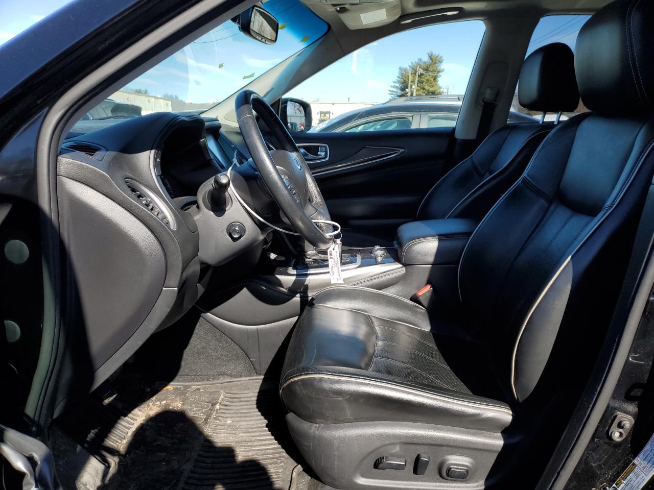 2016 Infiniti QX60 - Image 7