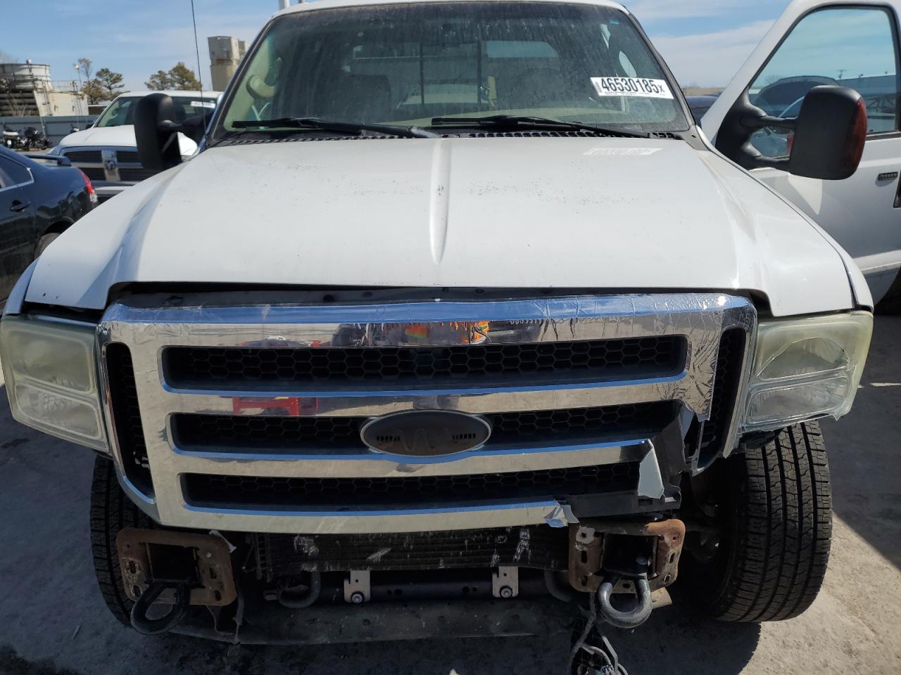 2006 Ford F350 - Image 11