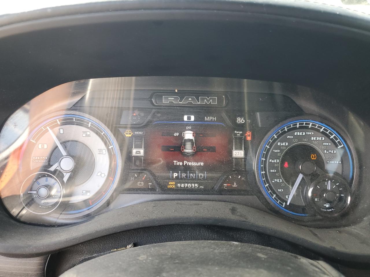 2022 RAM 2500 - Image 9