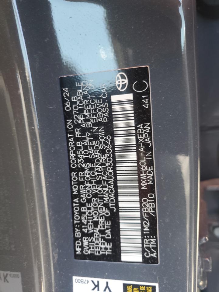 2024 Toyota Prius - Image 12