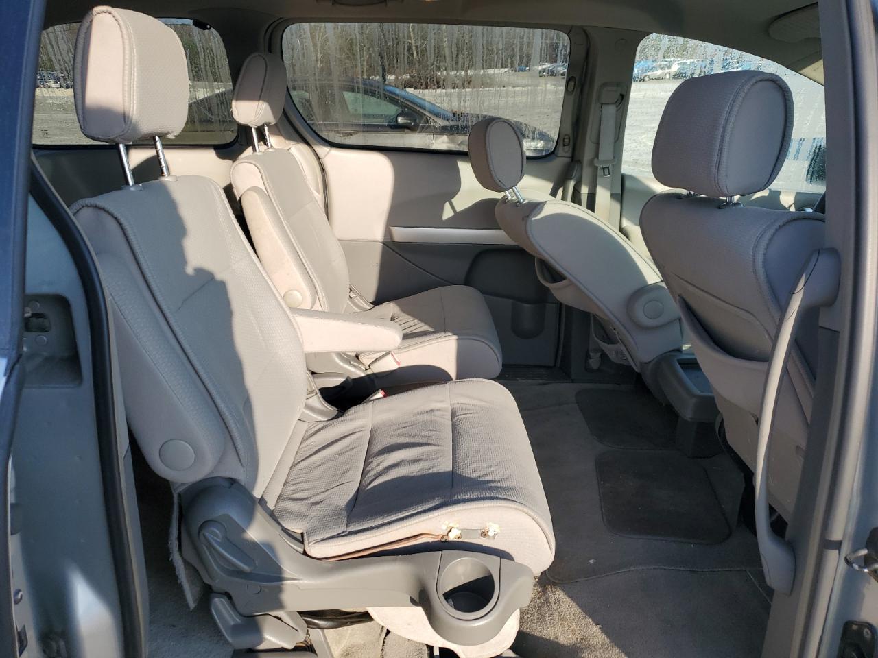 2007 Nissan Quest - Image 11