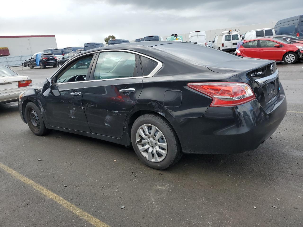 2013 Nissan Altima - Image 2