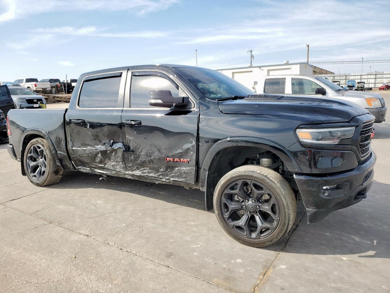 2022 RAM 1500 - Image 4