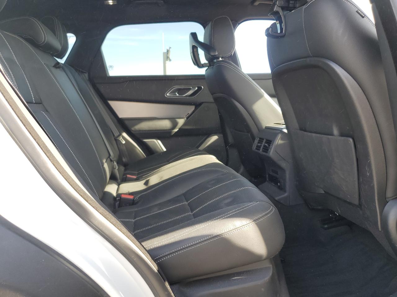 2021 Land Rover Range Rover - Image 11