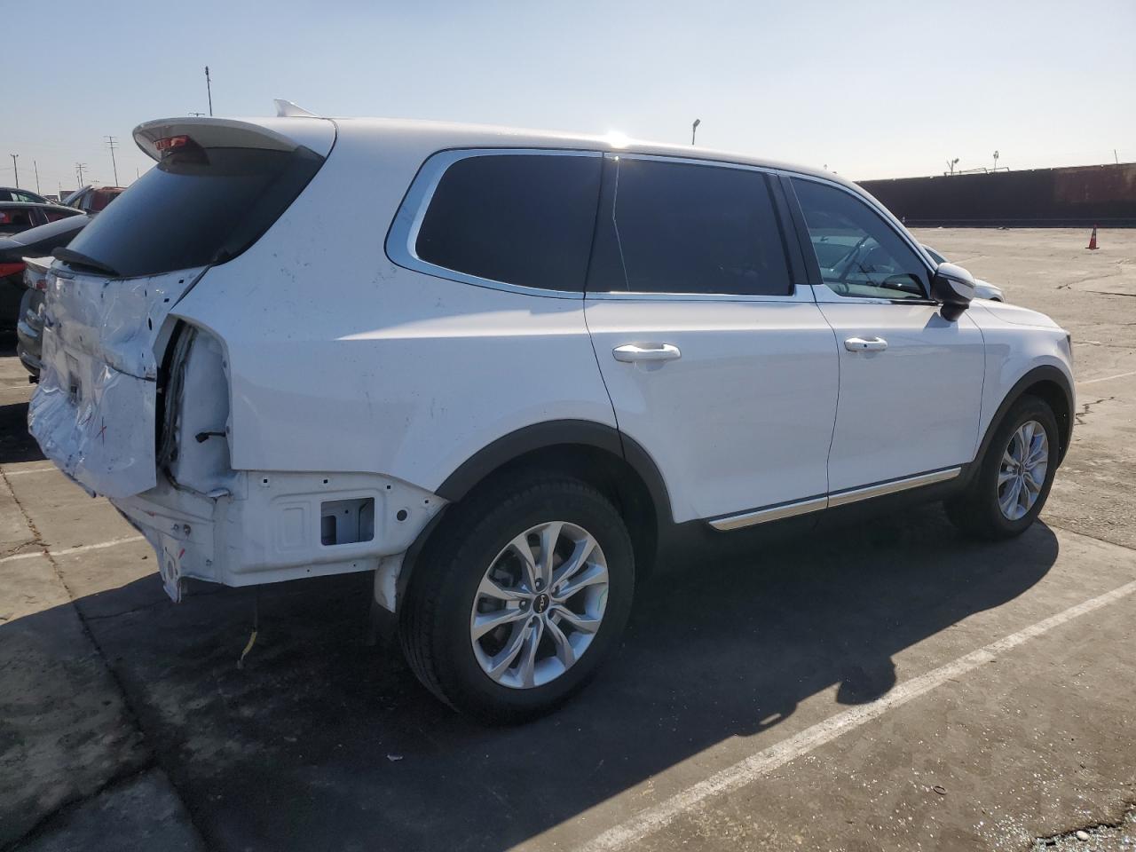 2022 Kia Telluride - Image 3