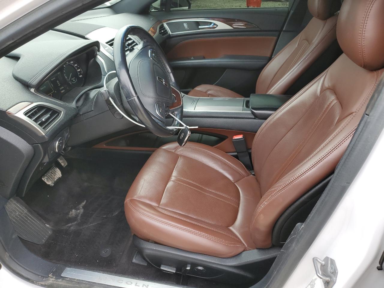 2017 Lincoln MKZ - Image 7