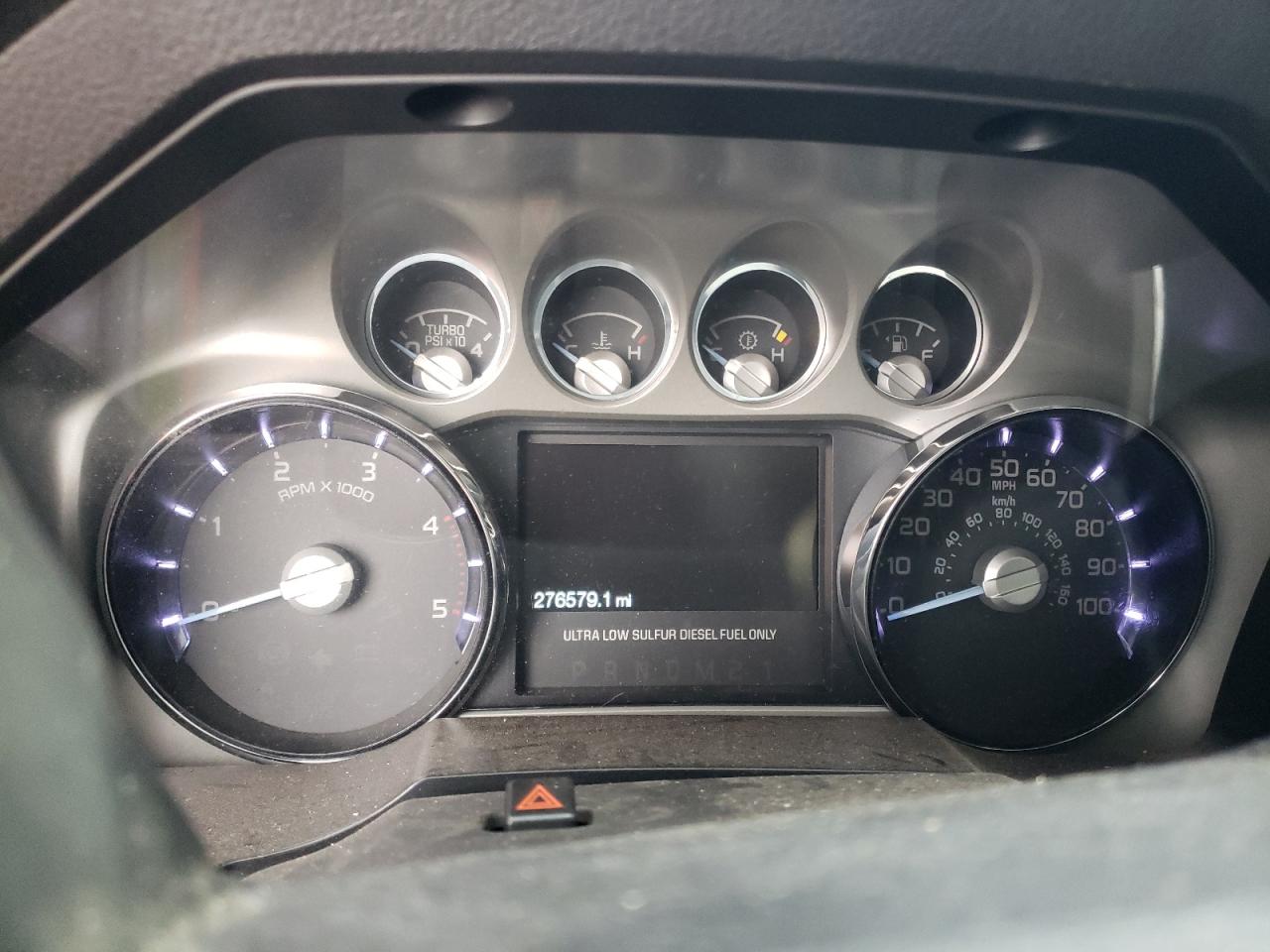 2011 Ford F250 - Image 9