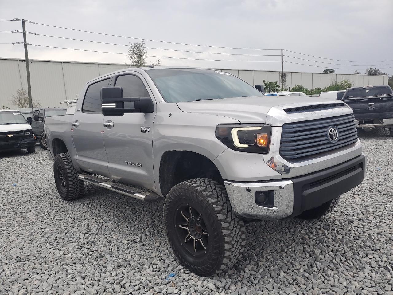 2015 Toyota Tundra - Image 1