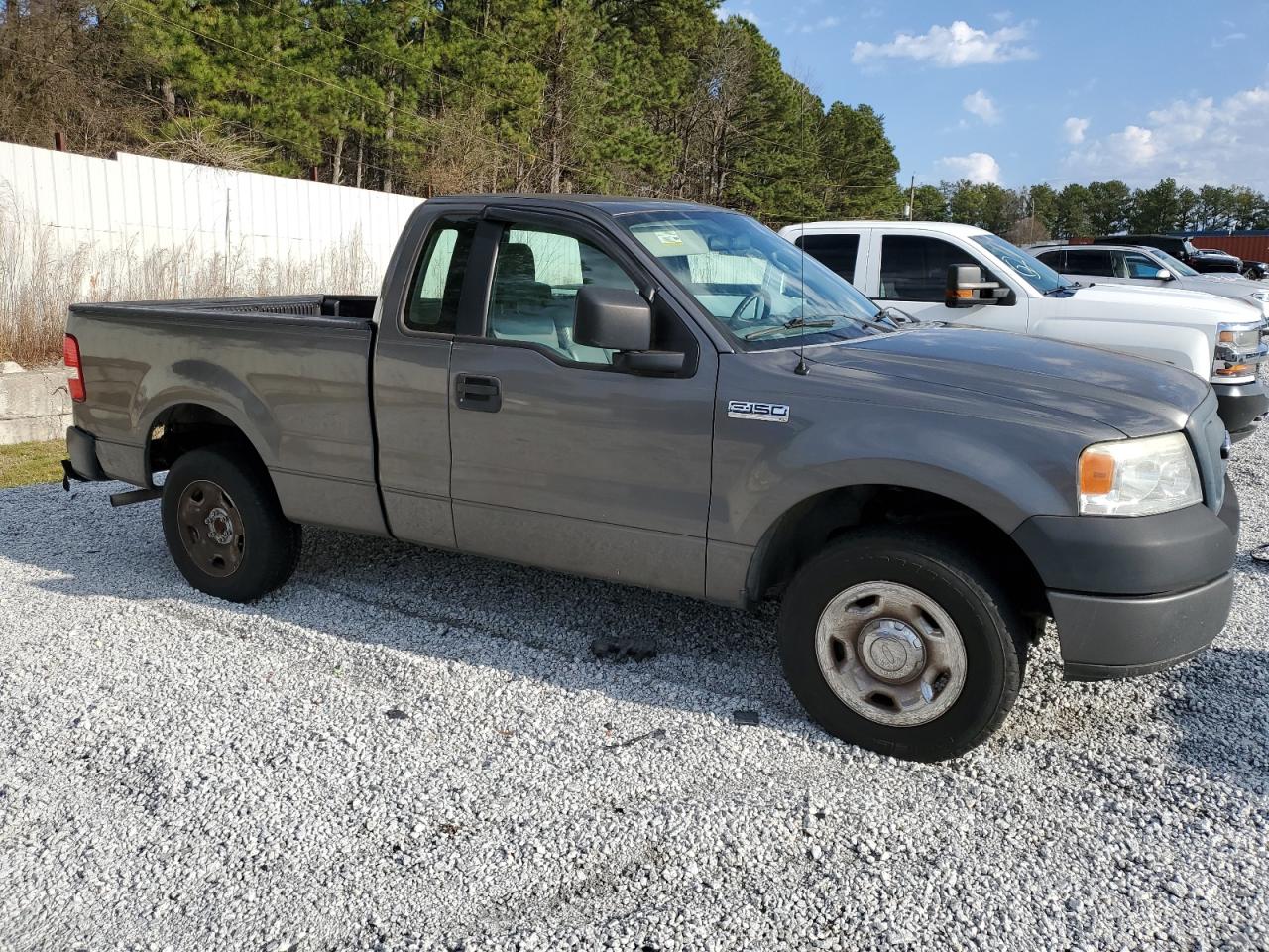 2005 Ford F-150 - Image 4