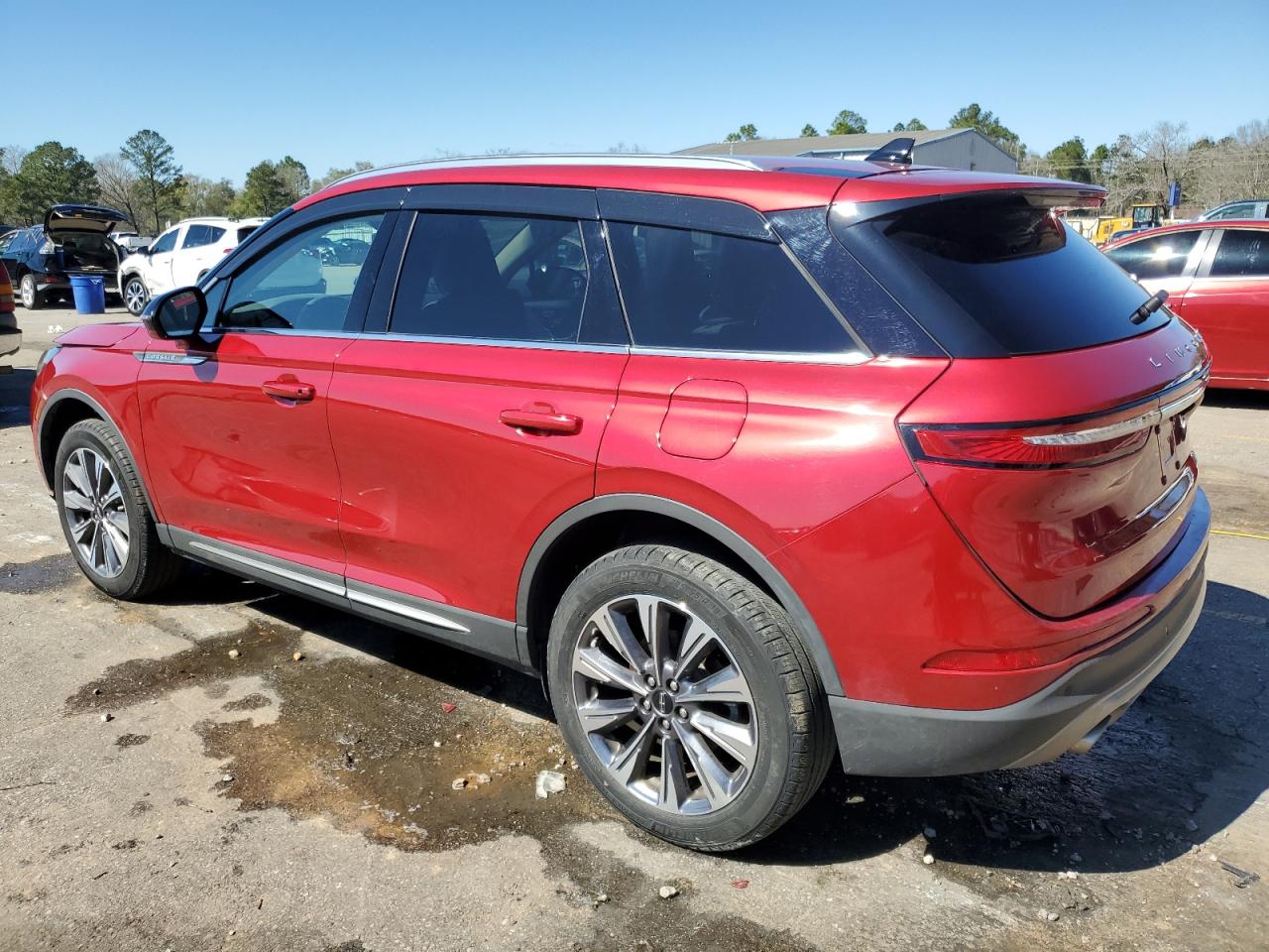 2022 Lincoln Corsair - Image 2