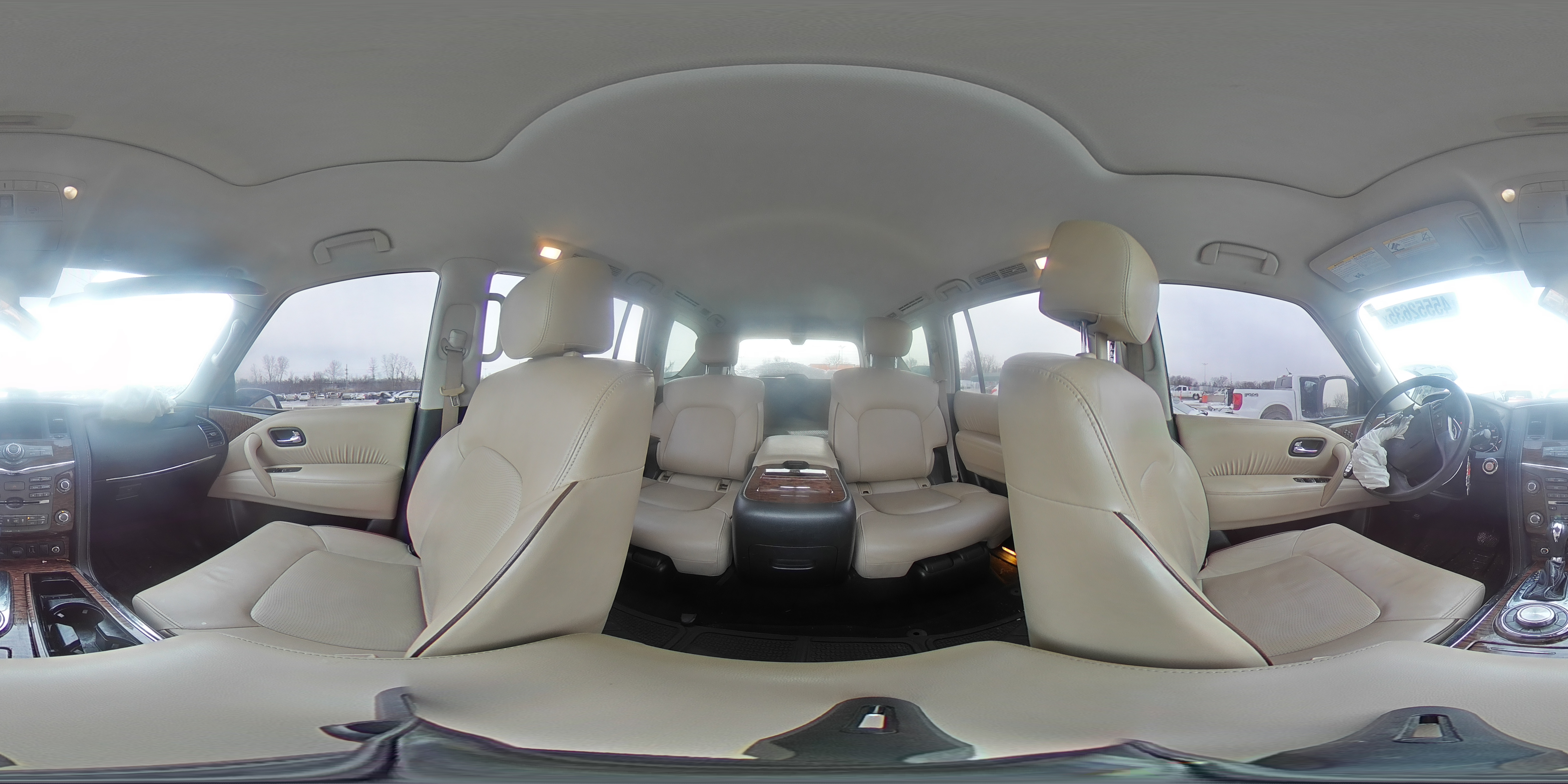 2020 Nissan Armada - Image 13