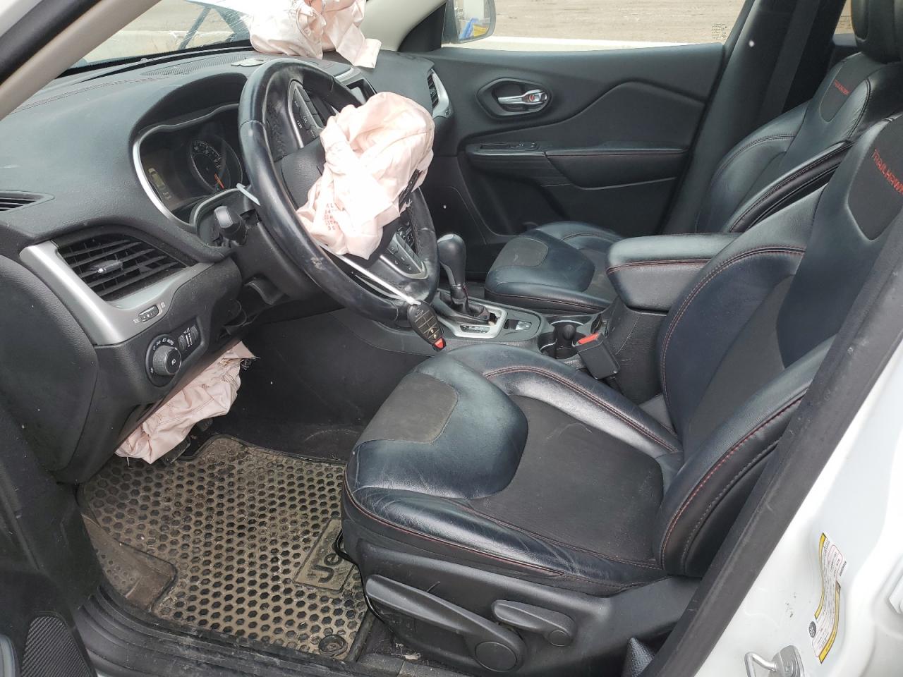 2016 Jeep Cherokee - Image 7