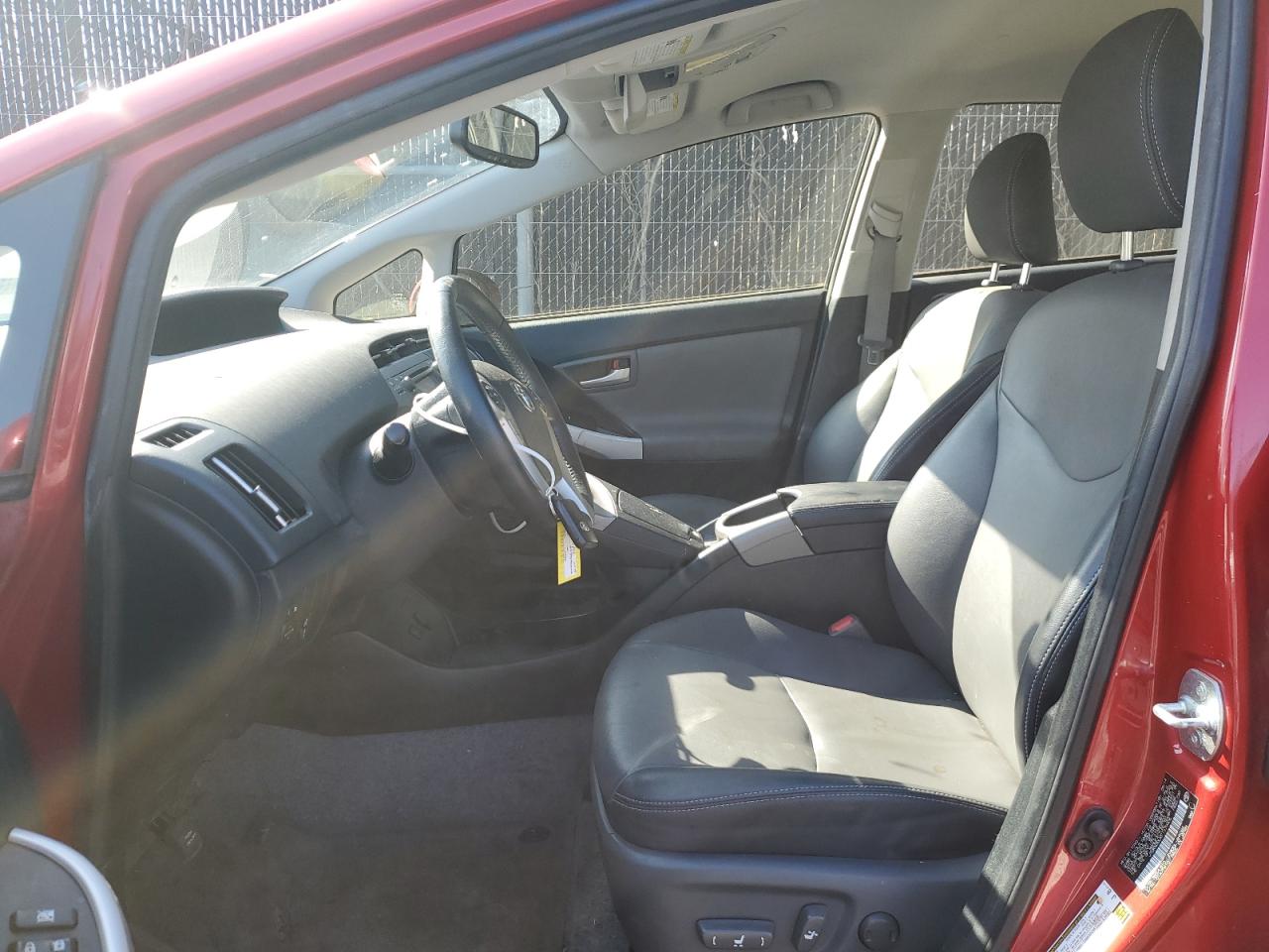 2015 Toyota Prius - Image 7