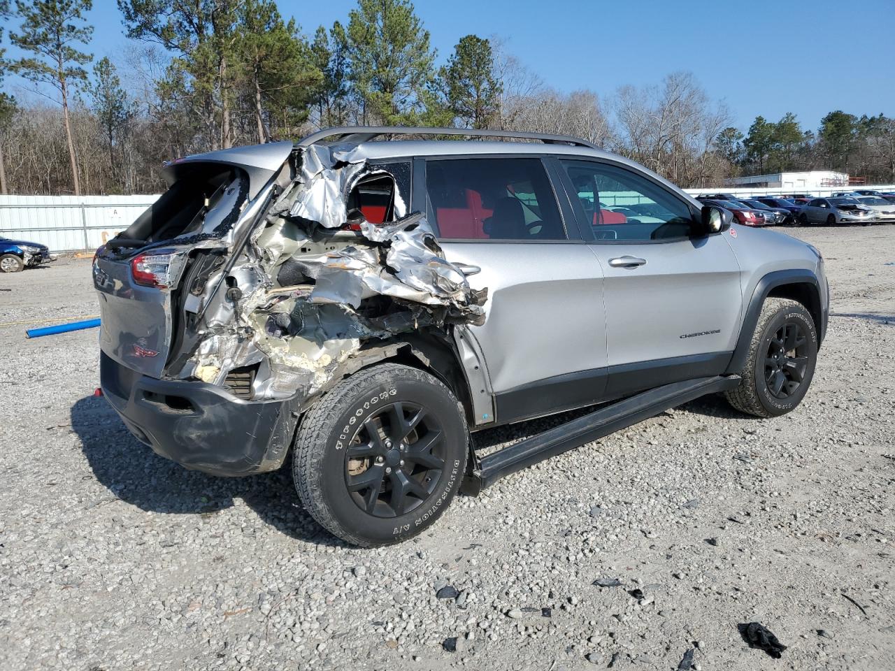 2017 Jeep Cherokee - Image 3