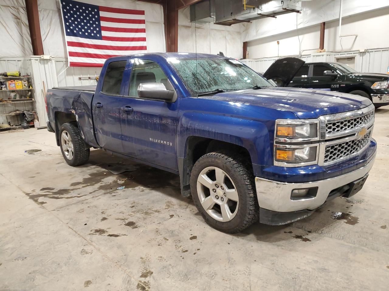 2014 Chevrolet Silverado - Image 4