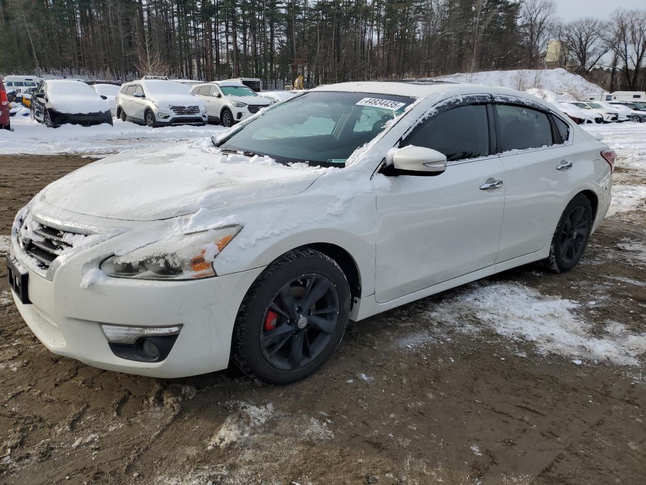 2013 Nissan Altima - Image 1