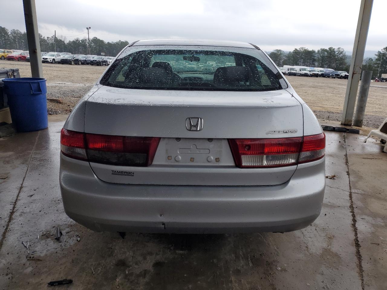 2003 Honda Accord - Image 6