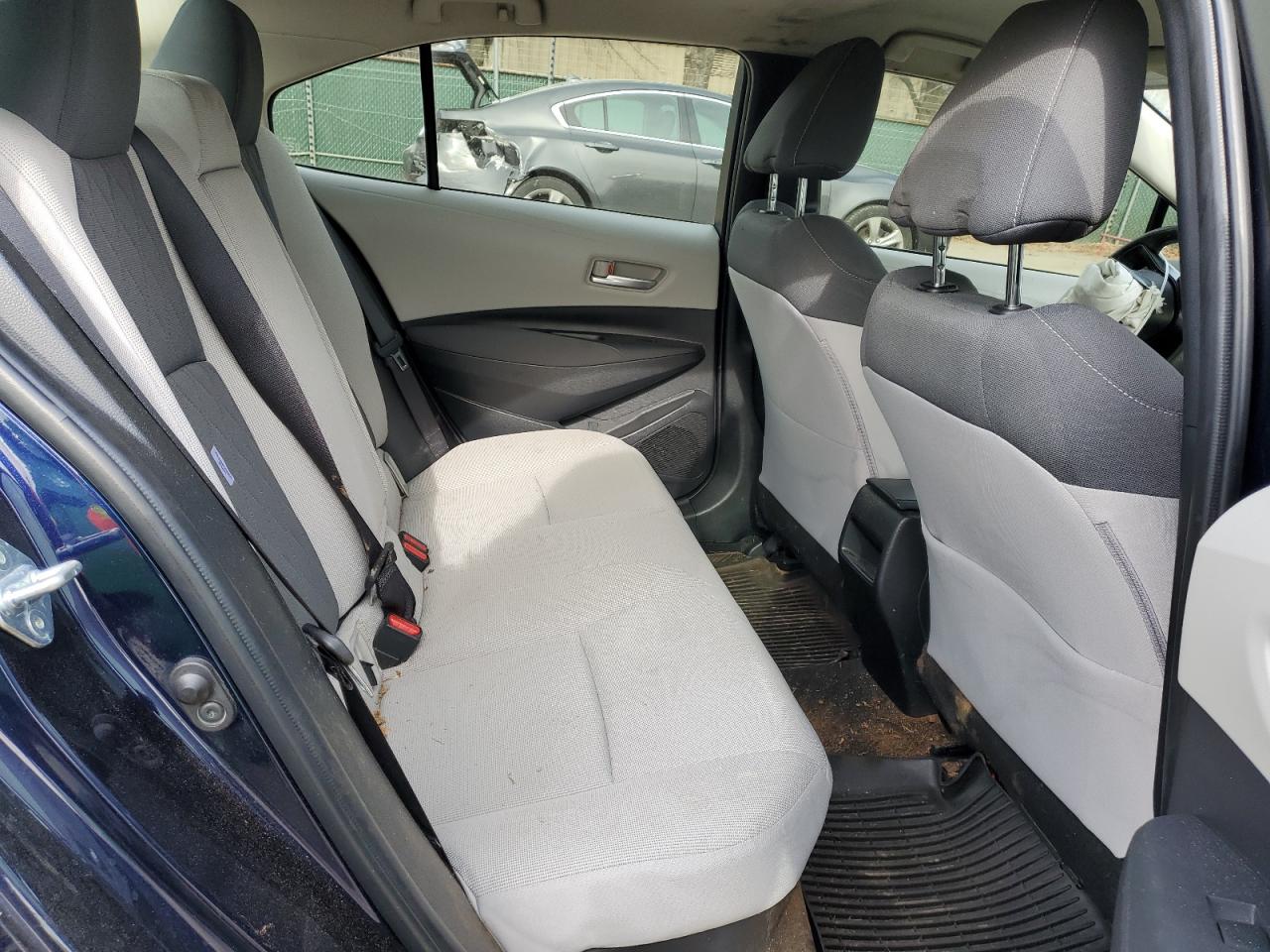 2020 Toyota Corolla - Image 10