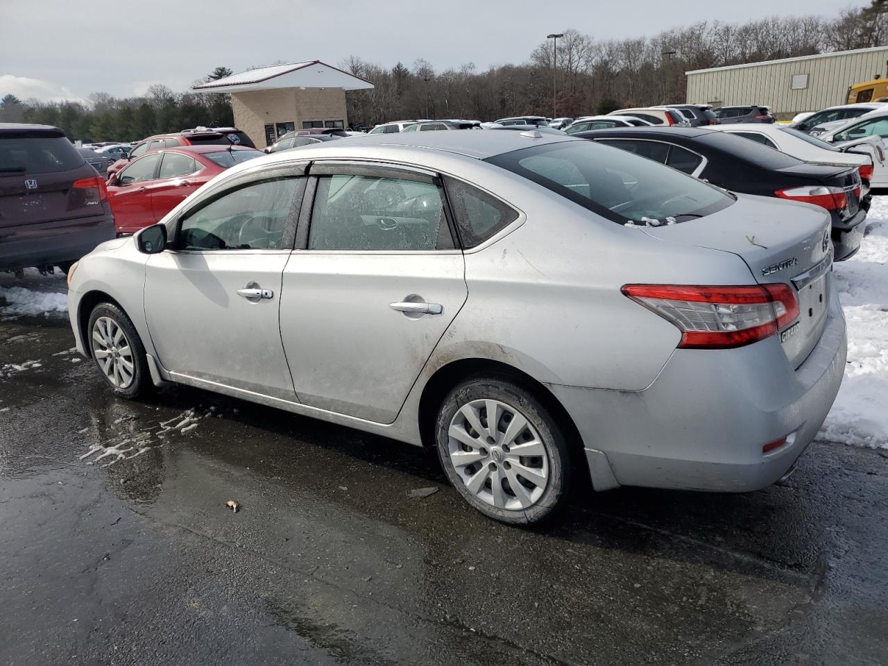 2015 Nissan Sentra - Image 2