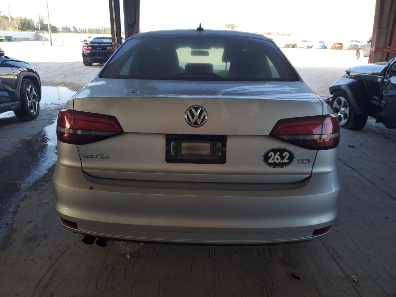 2016 Volkswagen Jetta - Image 6