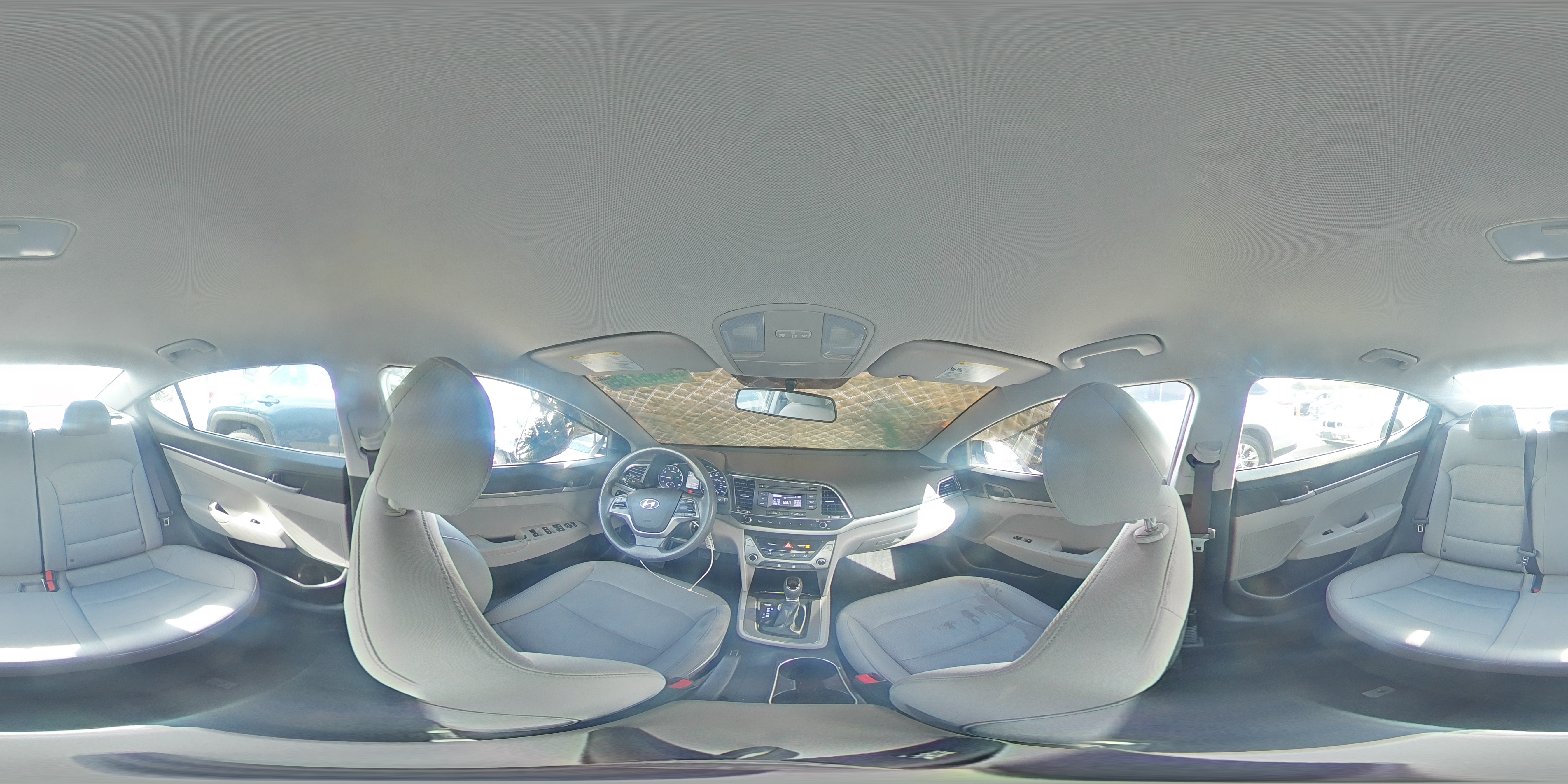 2017 Hyundai Elantra - Image 14