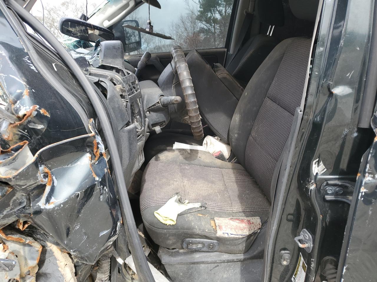 2008 Nissan Titan - Image 7