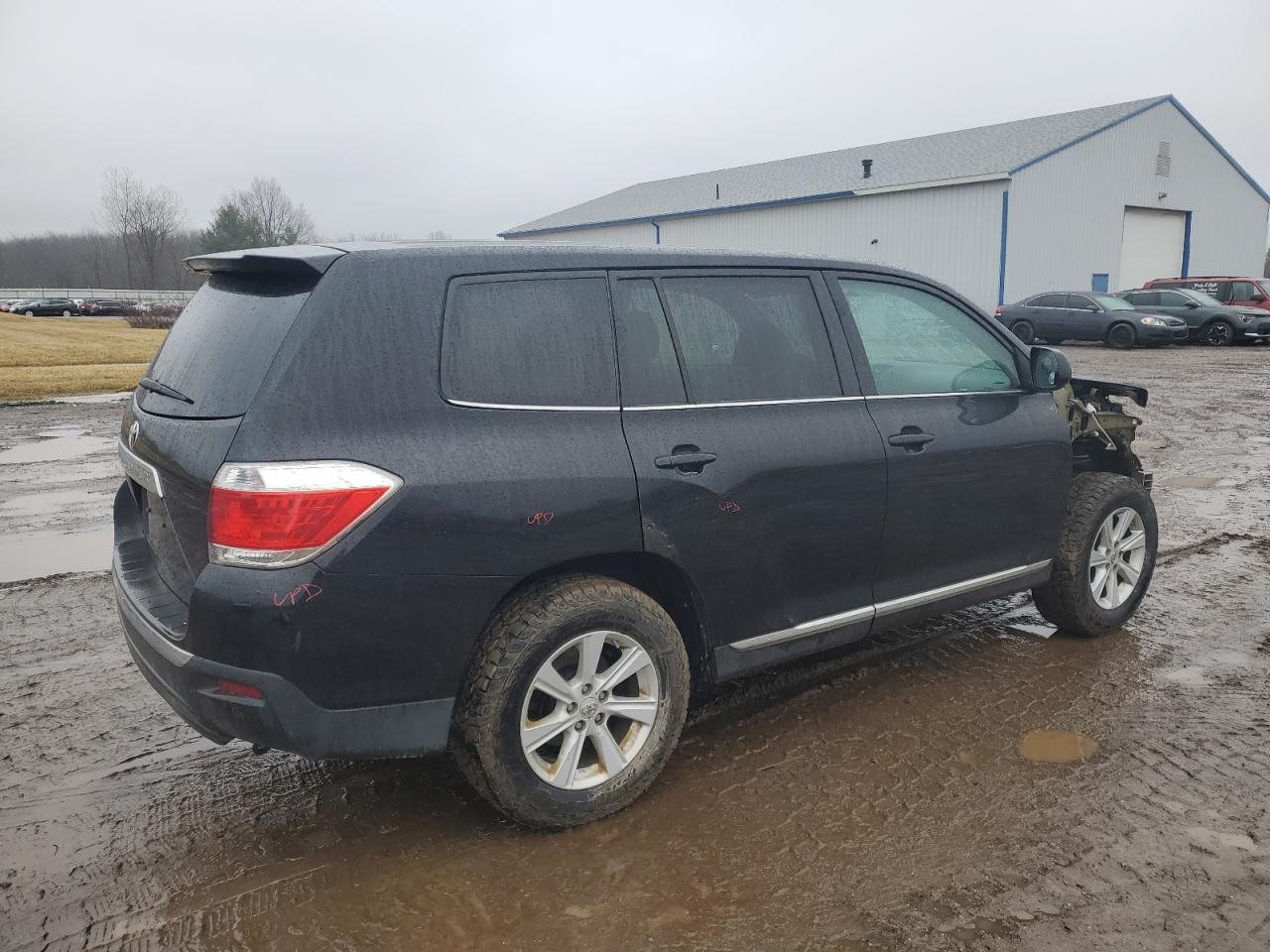 2013 Toyota Highlander - Image 3