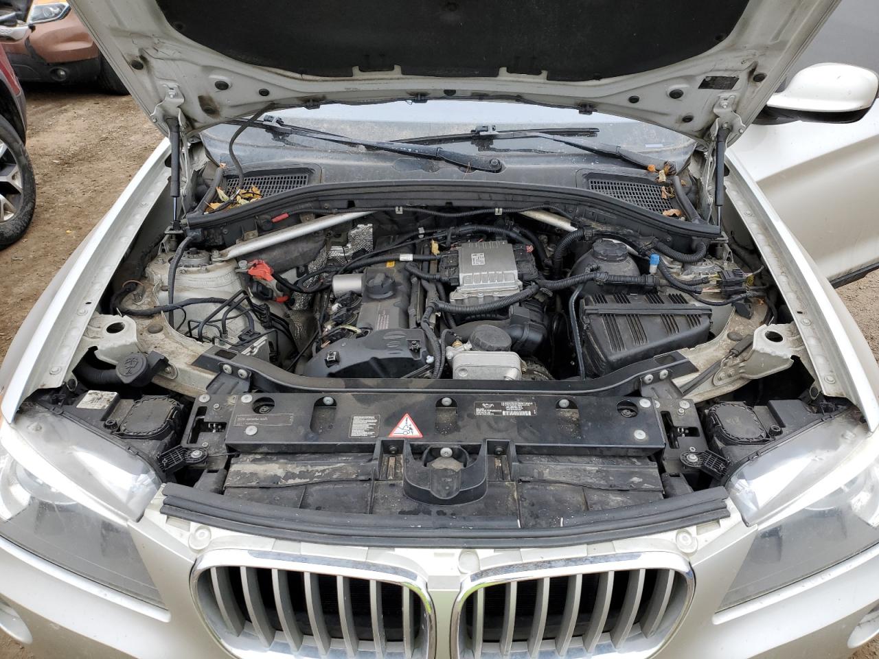 2011 BMW X3 - Image 12