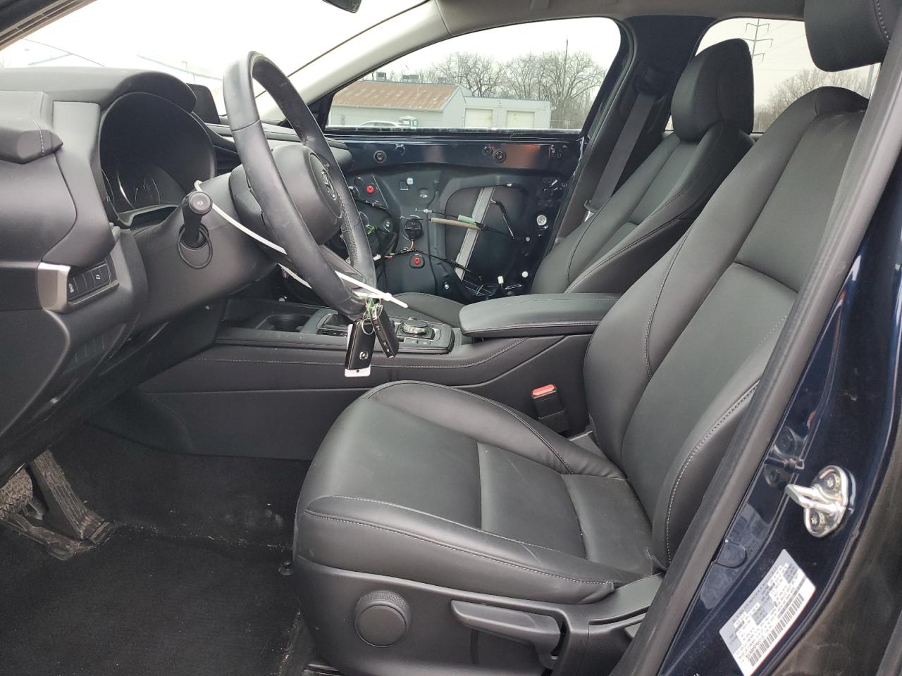2023 Mazda CX-30 - Image 7