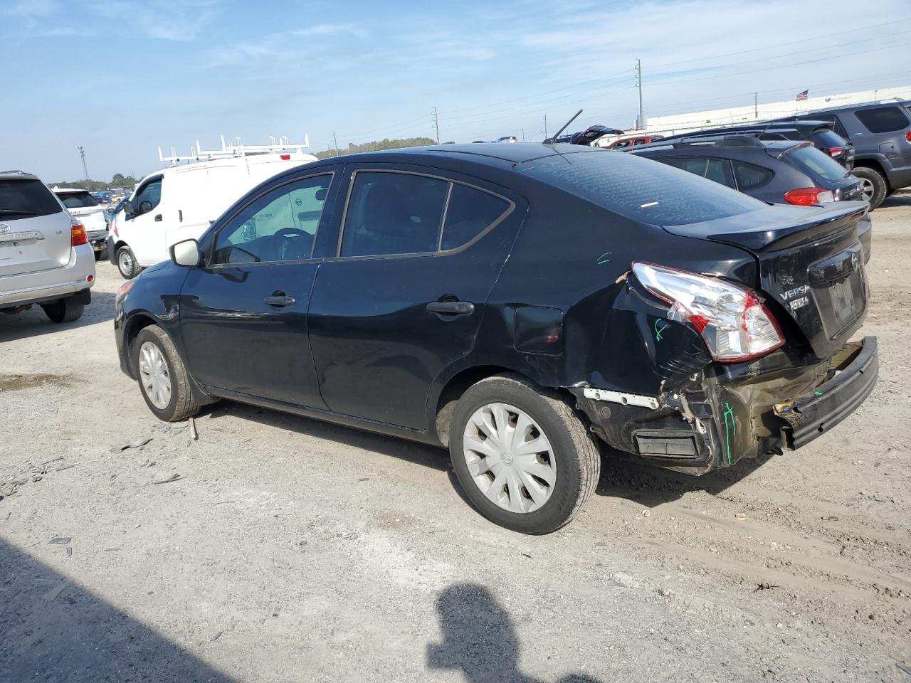 2019 Nissan Versa - Image 2