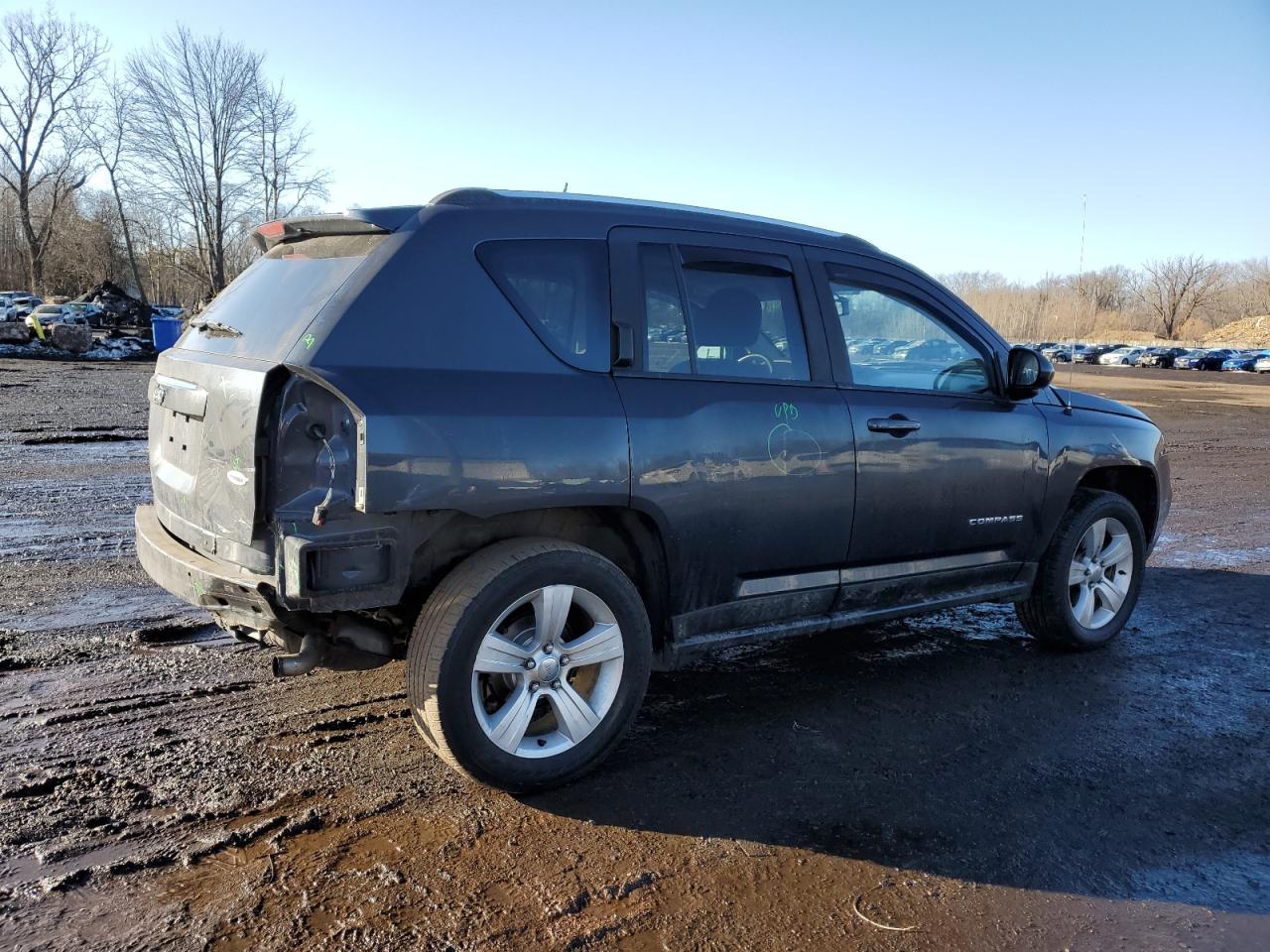 2015 Jeep Compass - Image 3