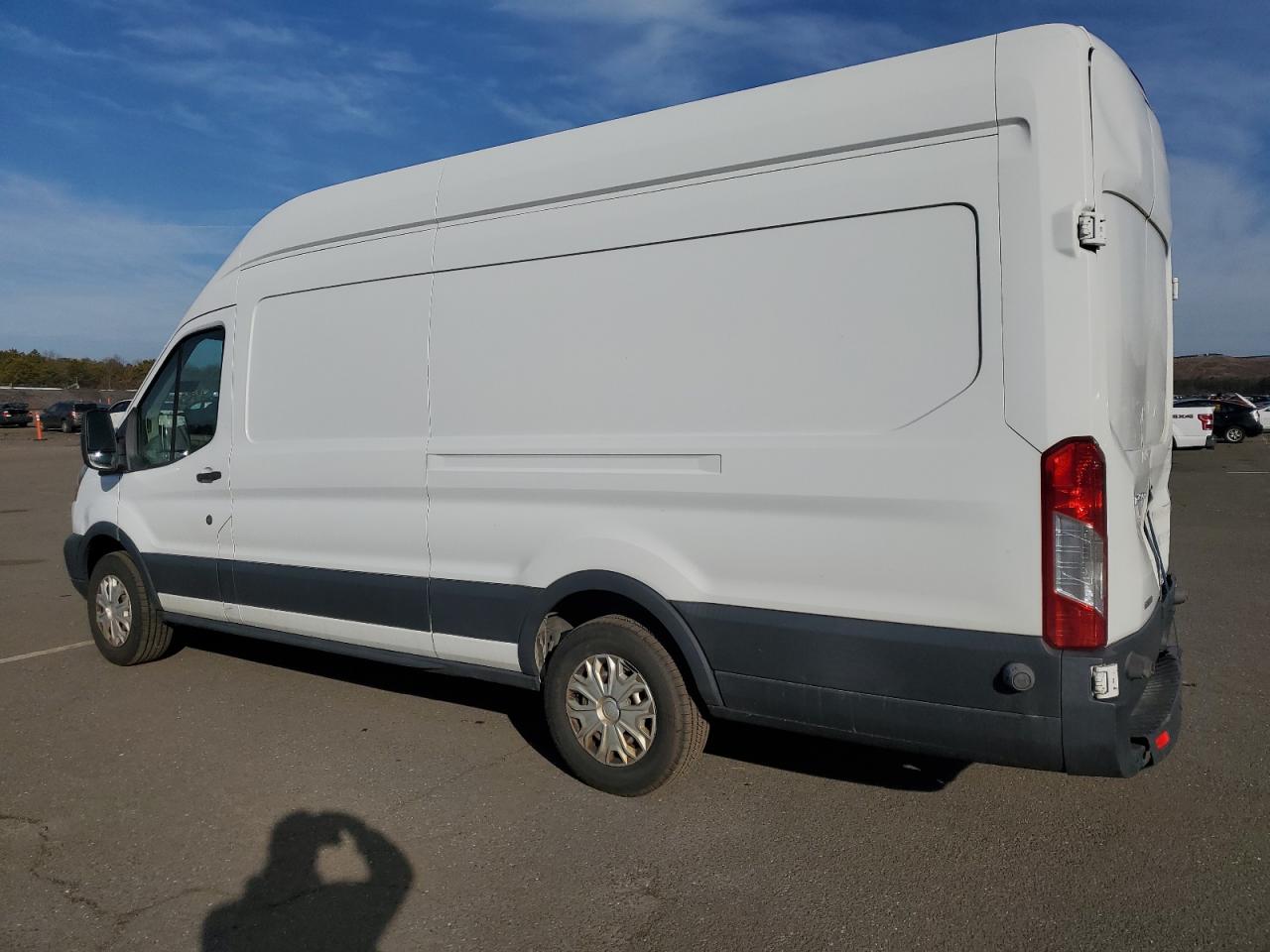 2015 Ford Transit - Image 2