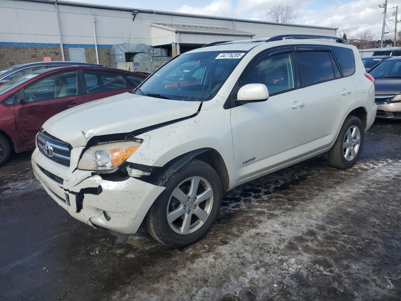 2008 Toyota RAV 4 - Image 1