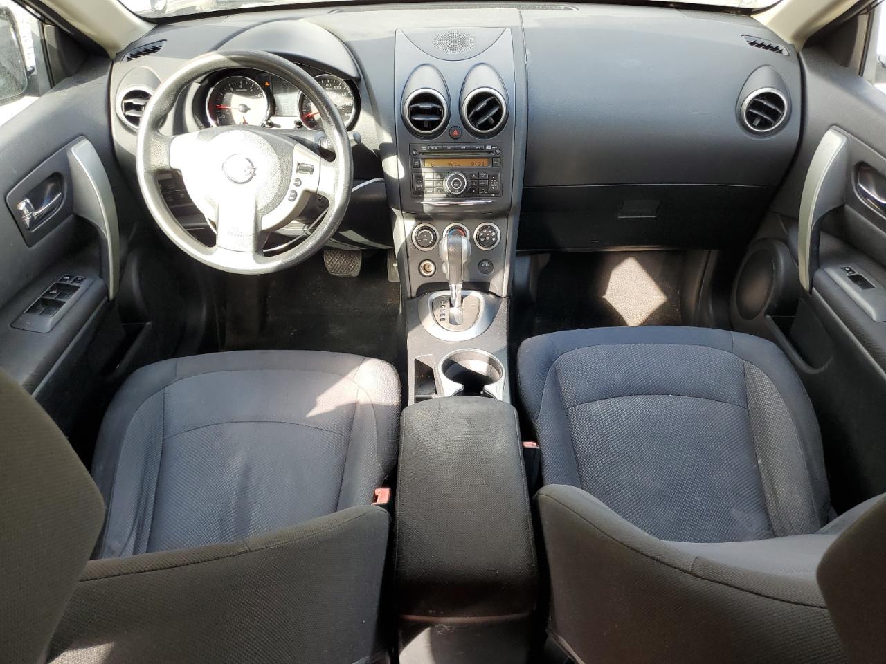 2011 Nissan Rogue - Image 8