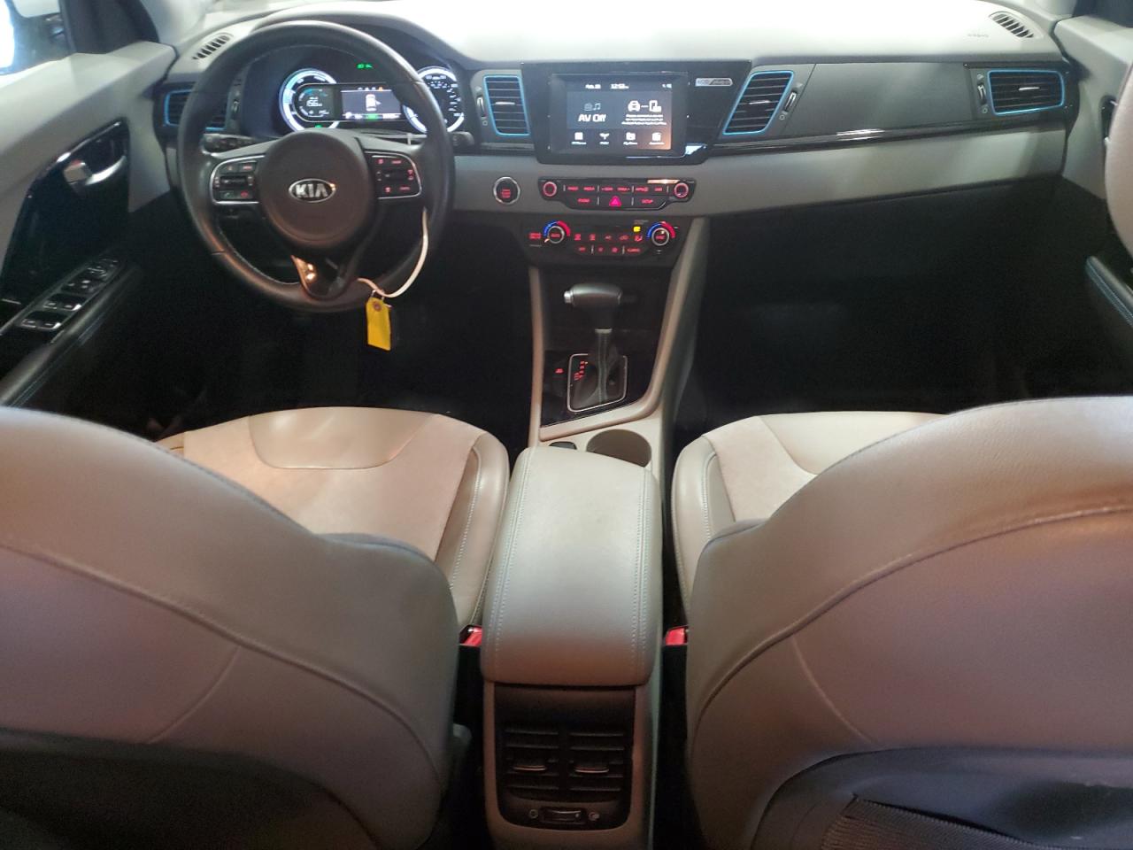 2019 Kia Niro - Image 8