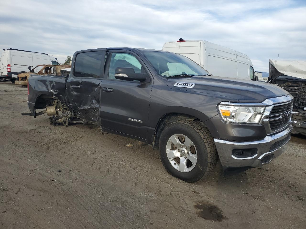2021 RAM 1500 - Image 4