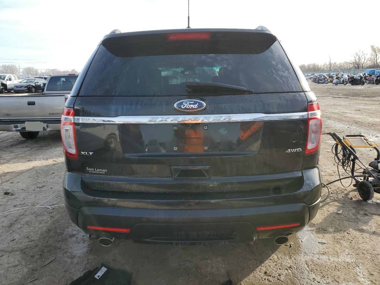 2013 Ford Explorer - Image 6