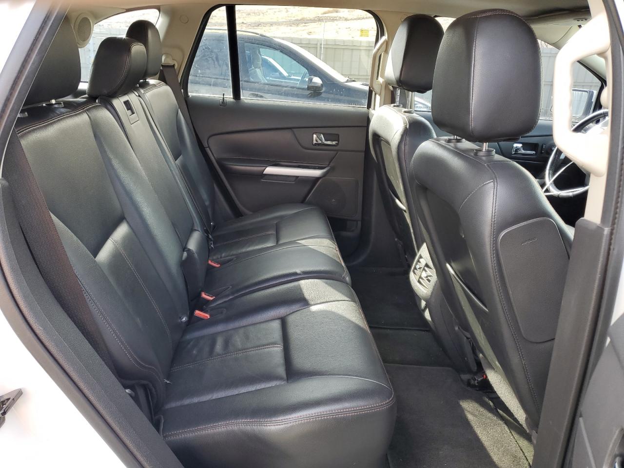 2013 Ford Edge - Image 10