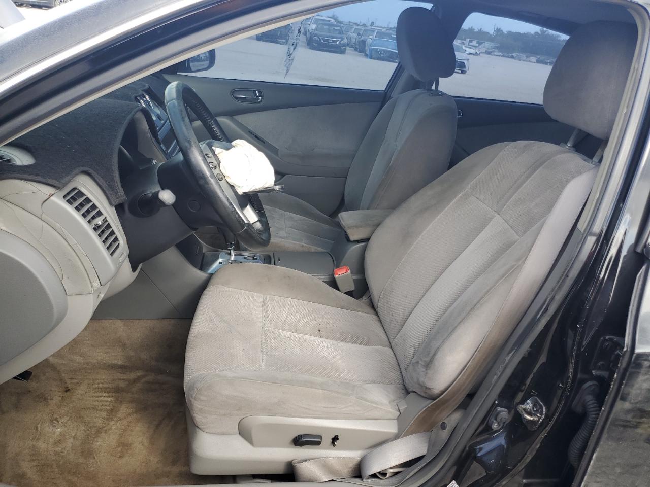 2009 Nissan Altima - Image 7