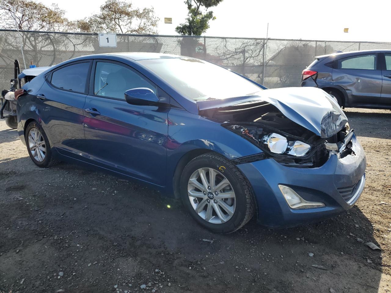 2014 Hyundai Elantra - Image 4