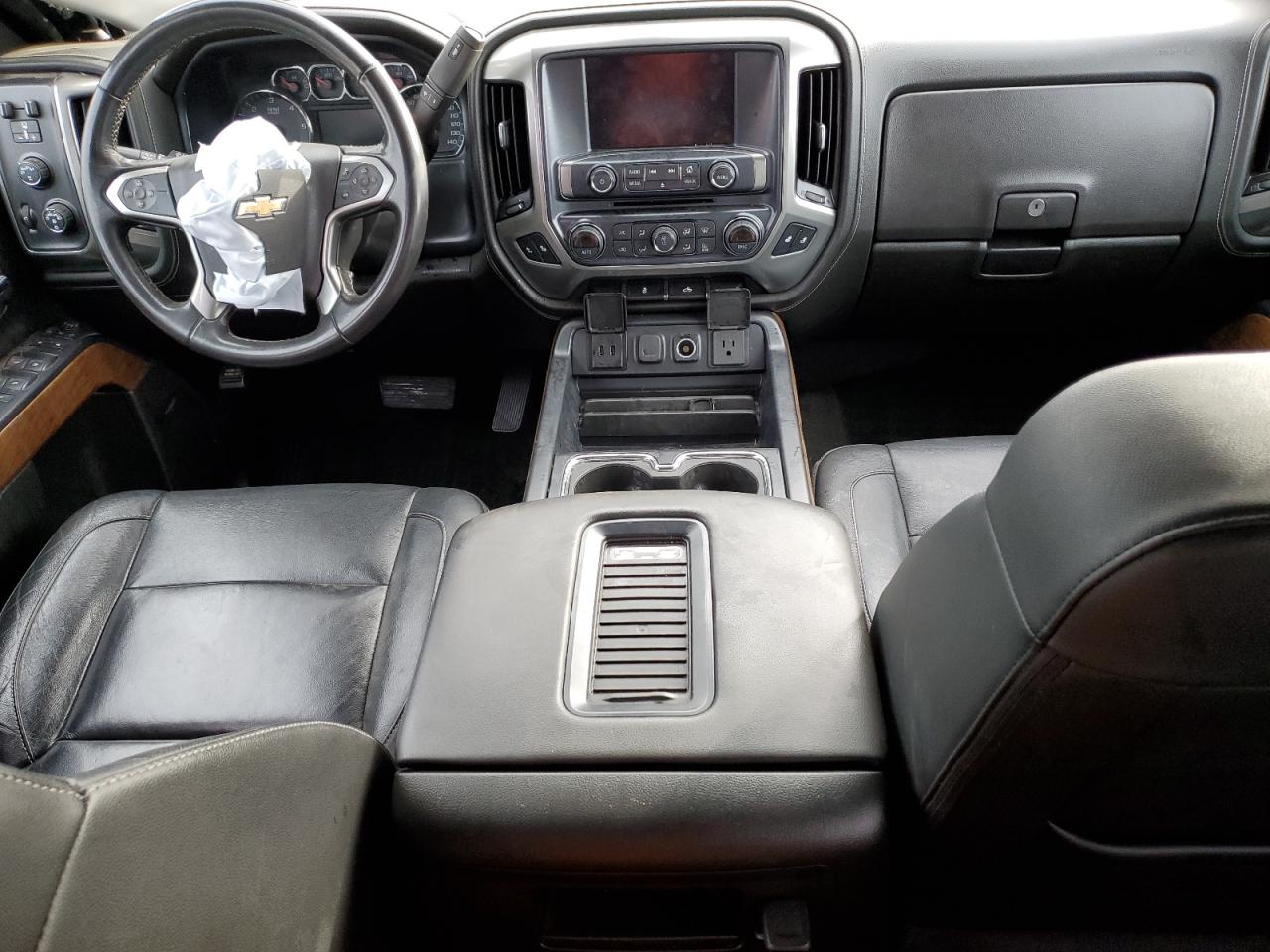 2018 Chevrolet Silverado - Image 8