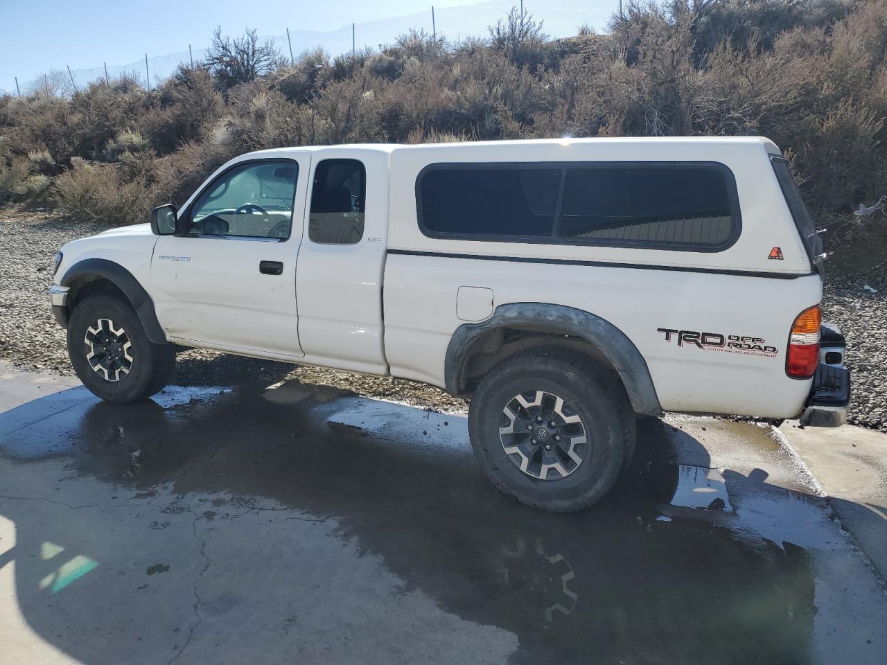 2002 Toyota Tacoma - Image 2