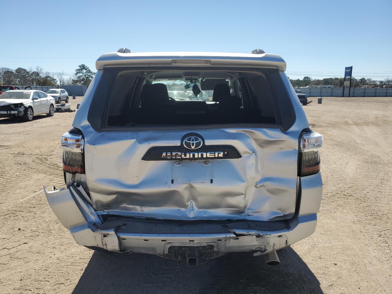 2014 Toyota 4Runner - Image 6