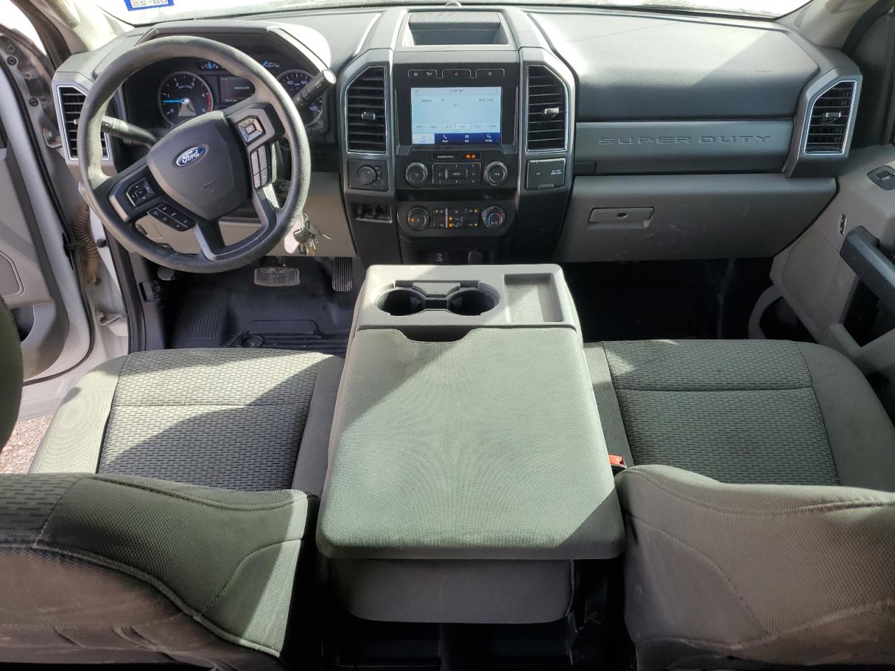2020 Ford F450 - Image 8