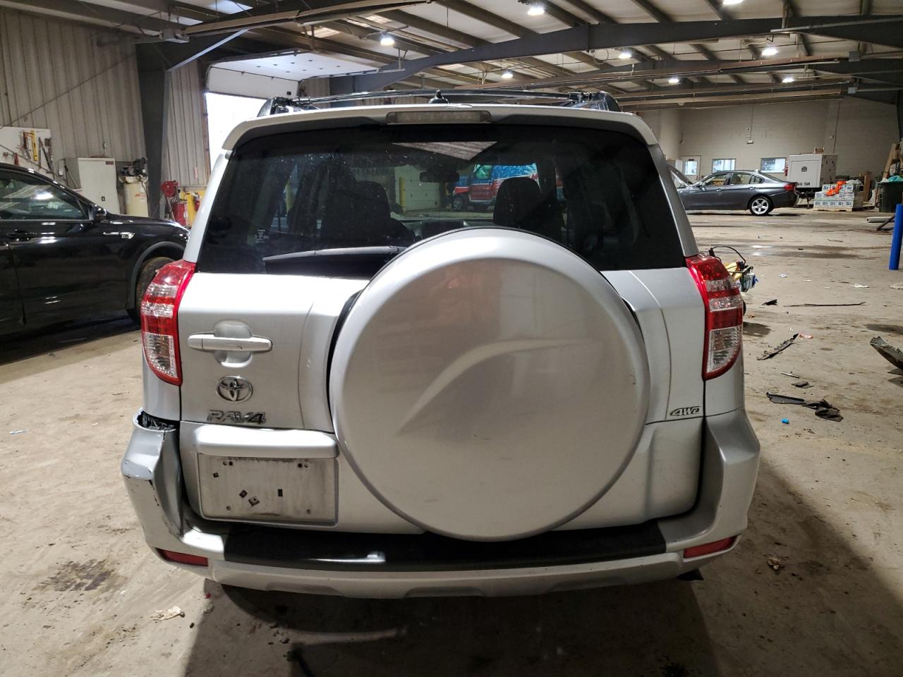2012 Toyota RAV 4 - Image 6