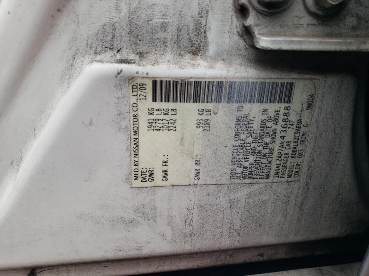 2010 Nissan Altima - Image 12