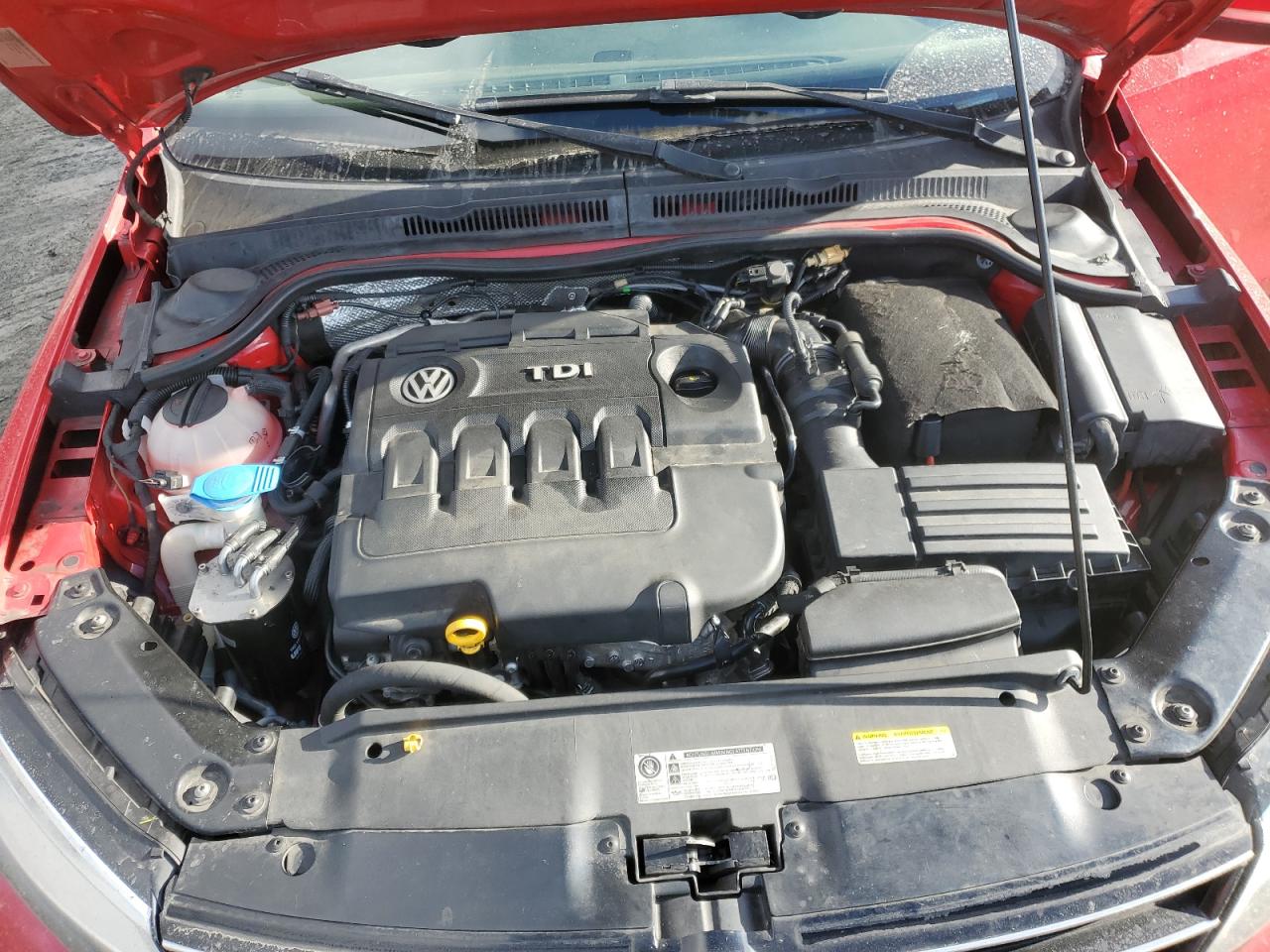 2015 Volkswagen Jetta - Image 11