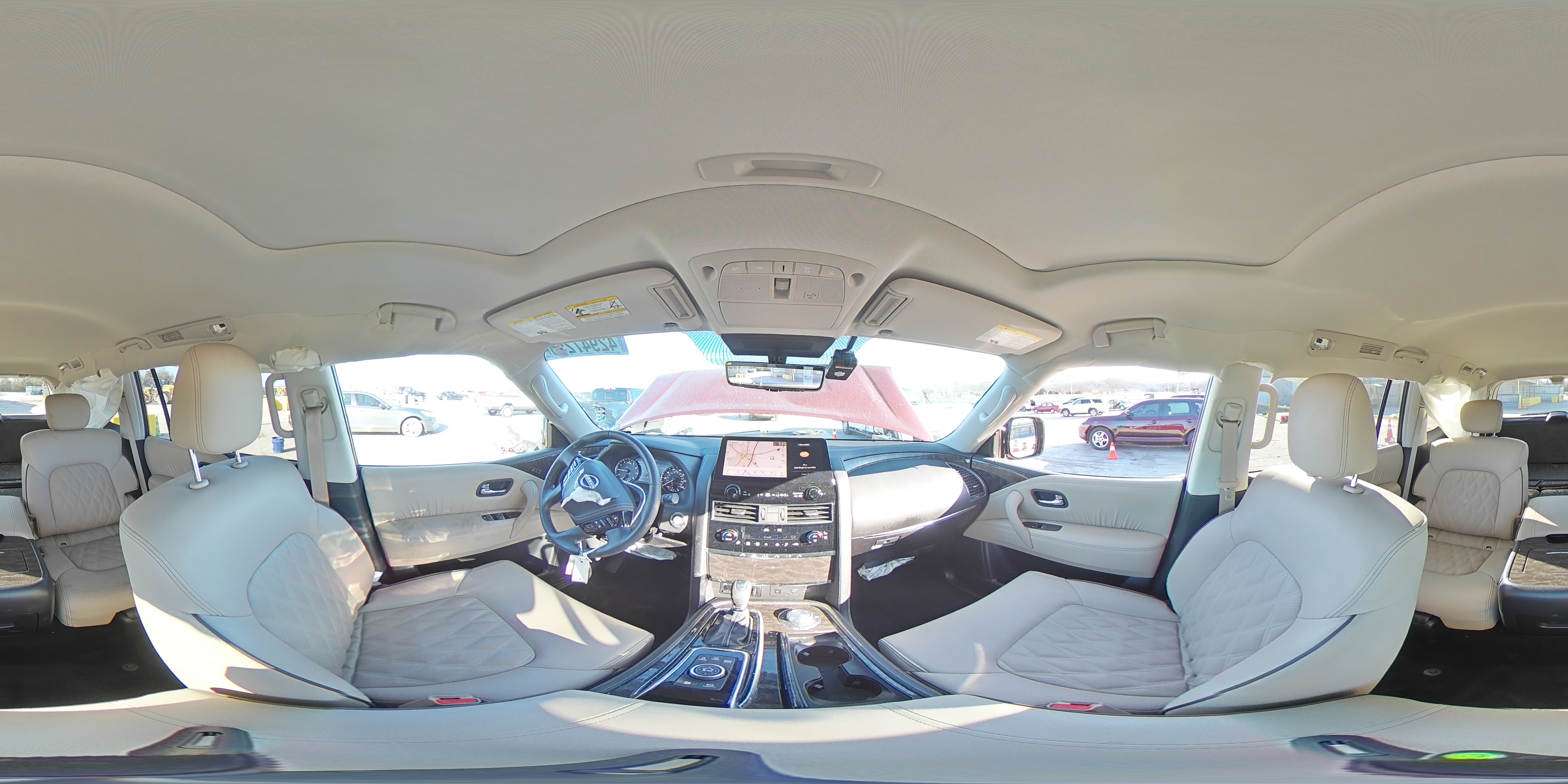 2024 Nissan Armada - Image 14